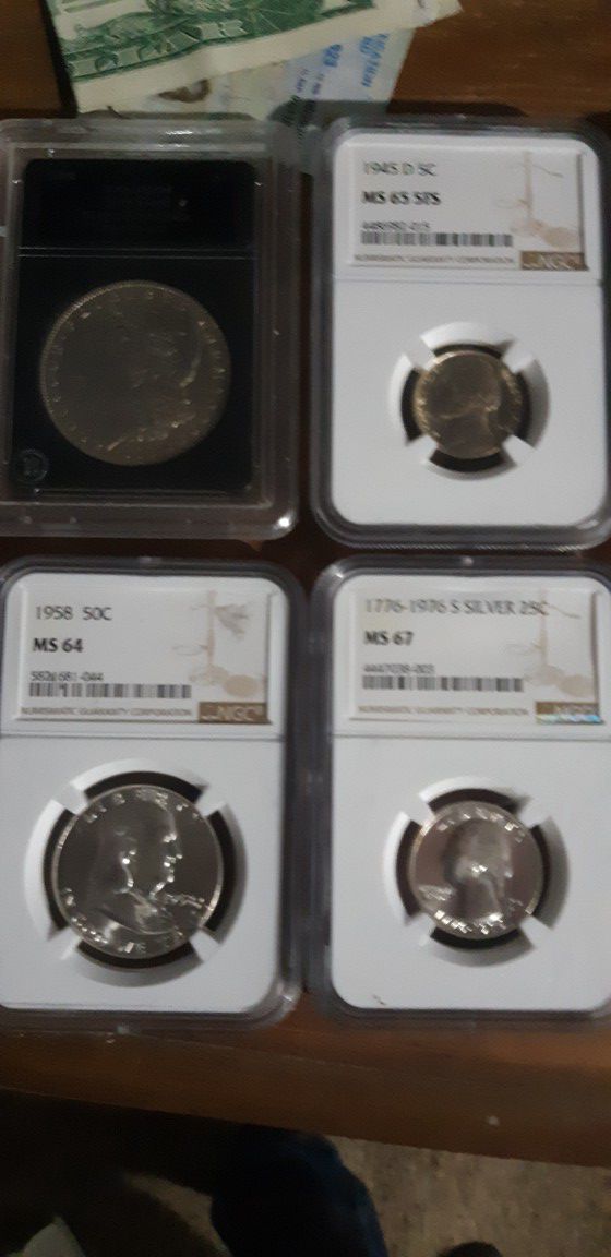 Graded coins