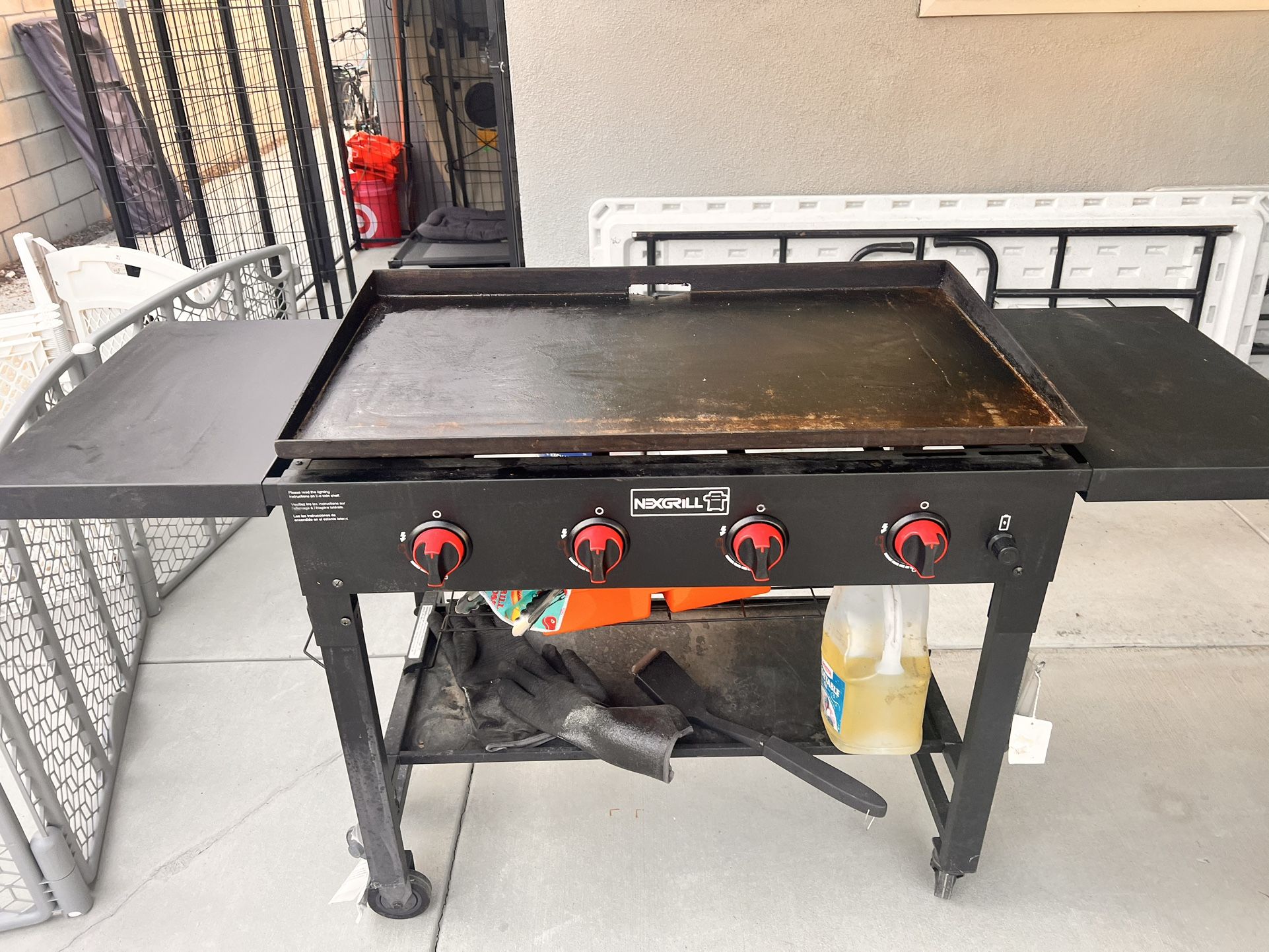 4 Burner Griddle BBQ Grill