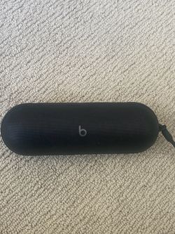 Beats pill/blCk