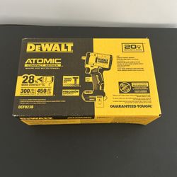 $130 NEW DEWALT Compact Impact Wrench 3/8” with Hog Ring Anvil (TOOL-ONLYl) Model DCF923 - 20-Volt 