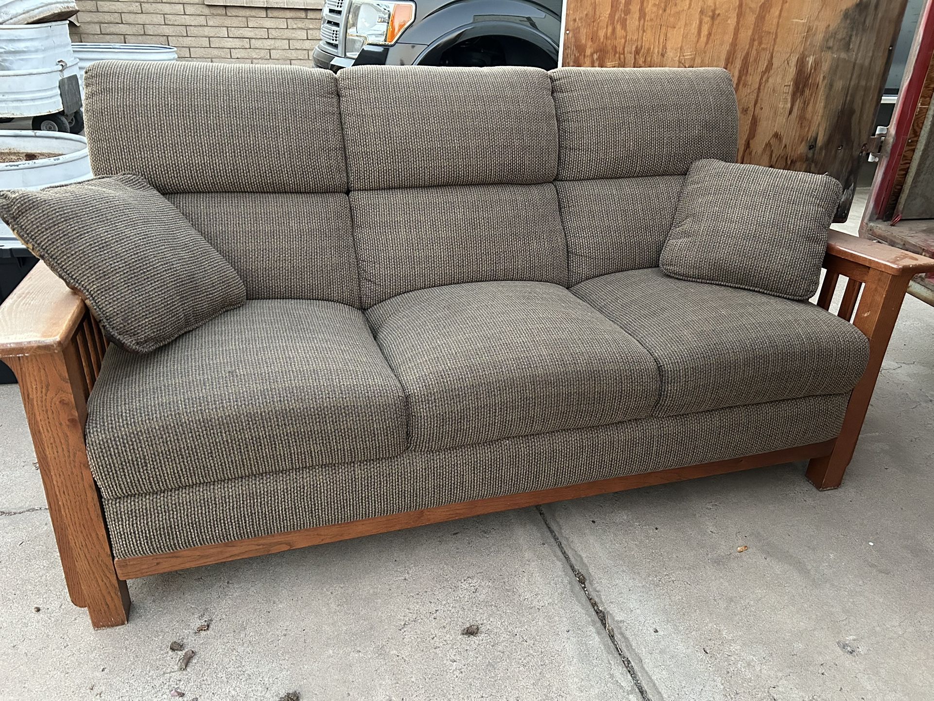 Sofa & Recliner Chairs