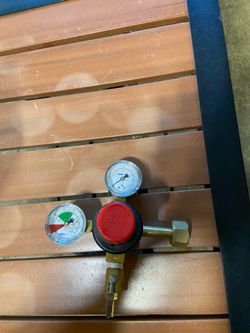 TapRite CO2 regulator