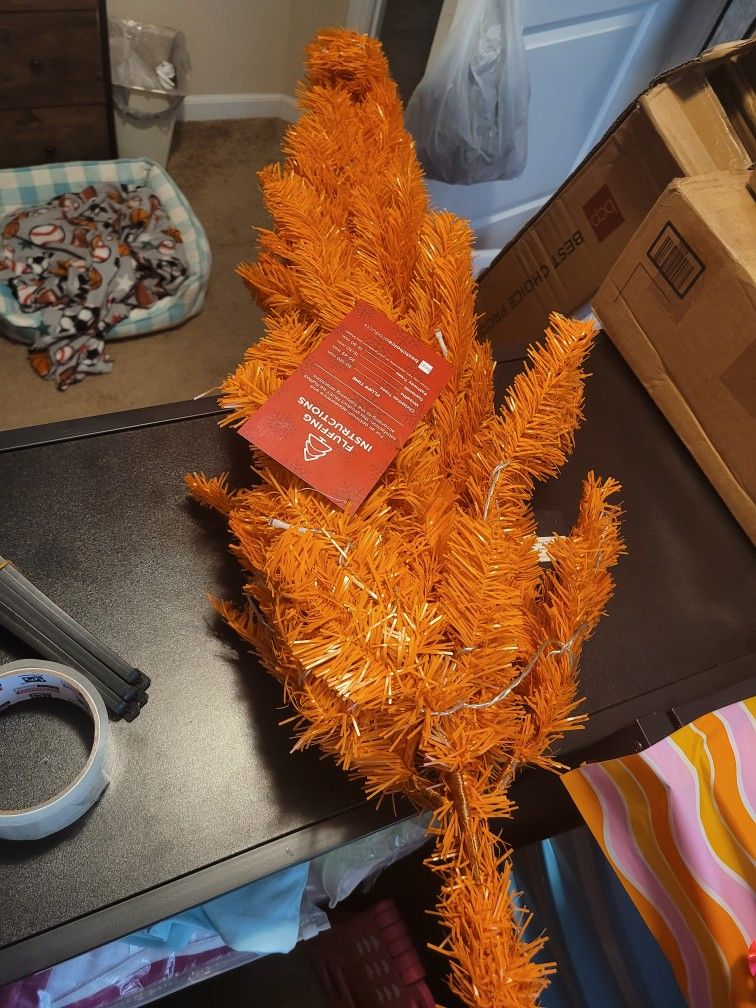 Orange Halloween Tree