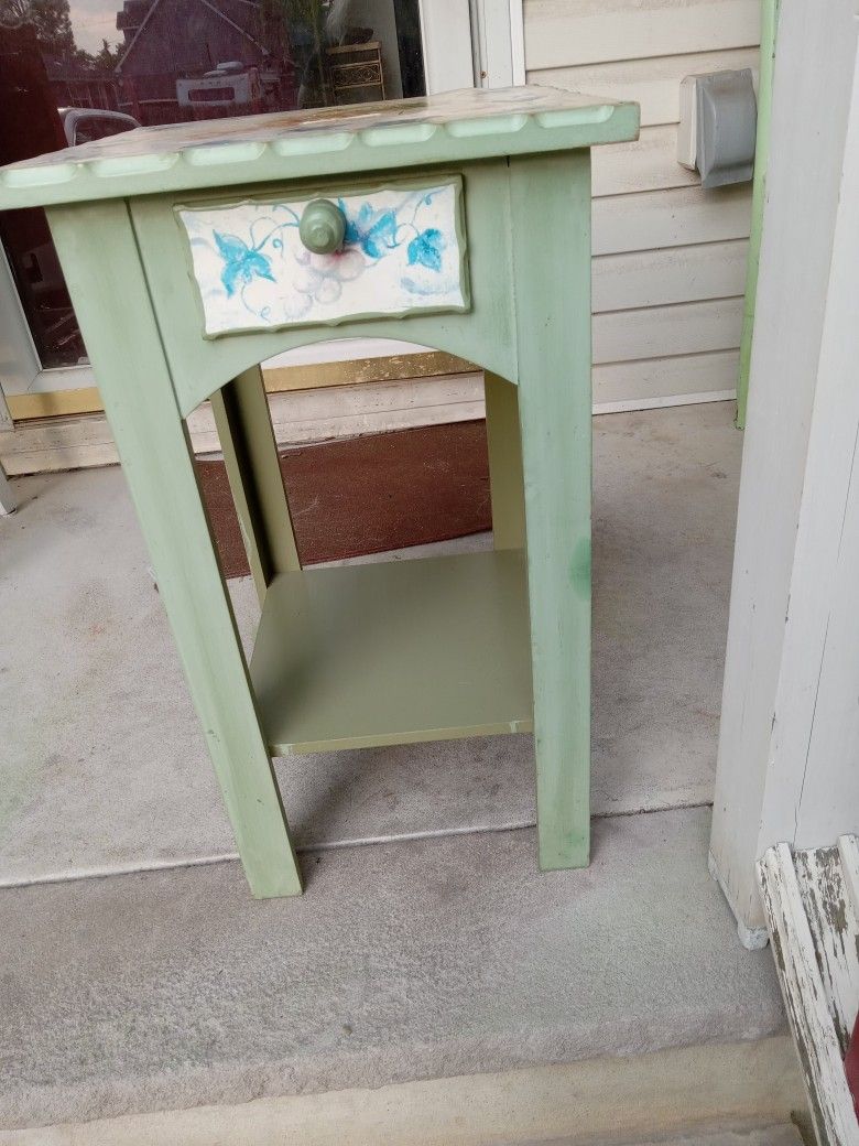 Small Table With Drawer Wood With Flowers