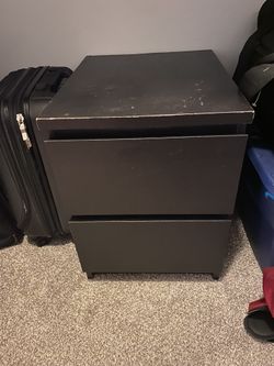 Nightstand/ Dresser