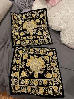 Handmade Decorative Pillowcase Set (2)