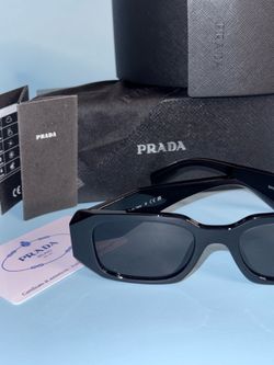 PRADA GLASSES. With box. Unisex