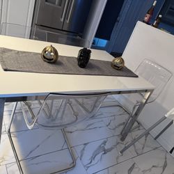 IKEA Daining Table  And Chairs 