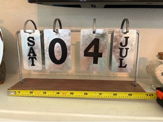 Galvanized metal flip calendar