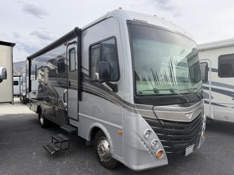2016 Fleetwood Storm 28MS – Class A Motorhome – Low Miles – Financing Available