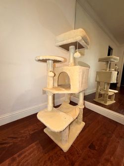Multi-Level Cat Tree Tower with Condo