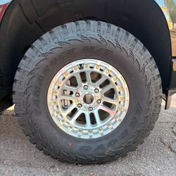 17" AXD Wheels And Tires 35/1250/17 Arroyo MT