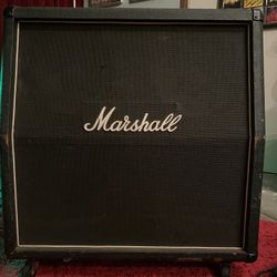 Marshall 4x12 Slant Cab w/ UK Celestion G12M-70s