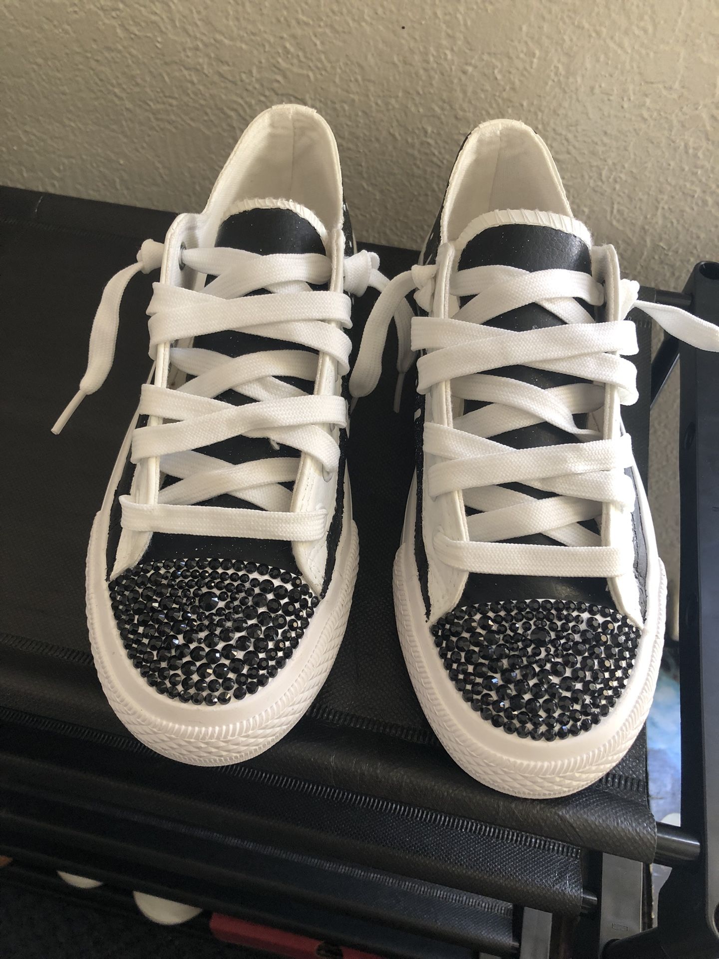 Custom Zodiac Splatter shoes (Pisces)