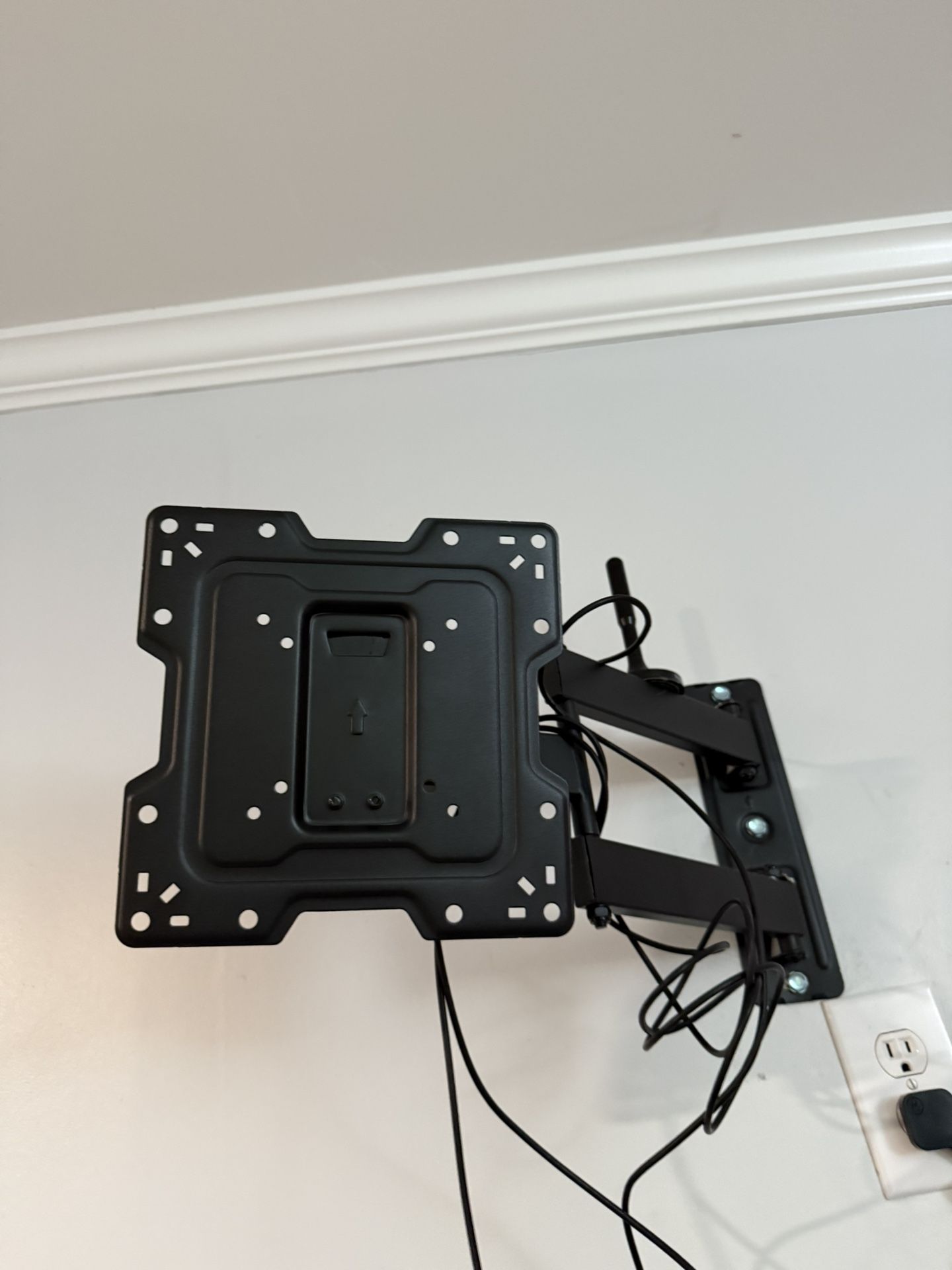 Tv Wall Mount Or Soporte Para TV De Pared