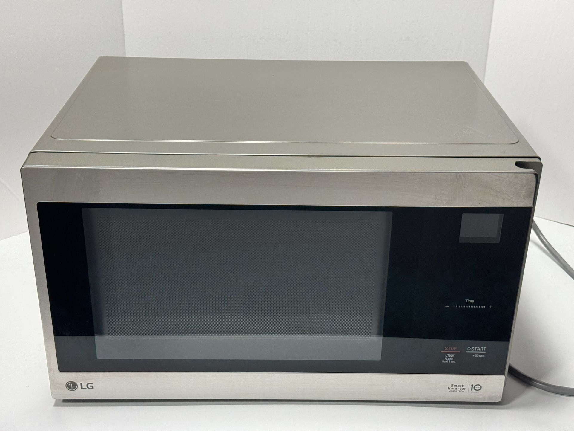 LG NeoChef 1.5 Cu Ft. Microwave