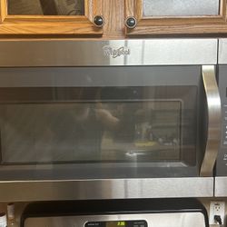 Whirlpool Microwave 
