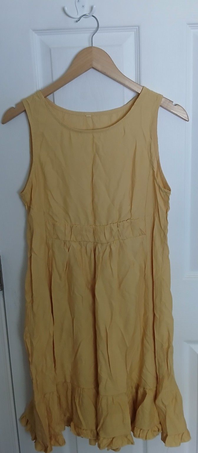 Sleeveless Knee-Length Dress 