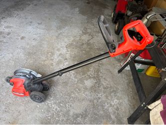 Black & Decker electric edger