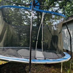 Trampoline 