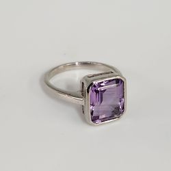 925 Sterling Silver Natural Purple Amethyst Emerald-Cut  Ring Size 6.75
