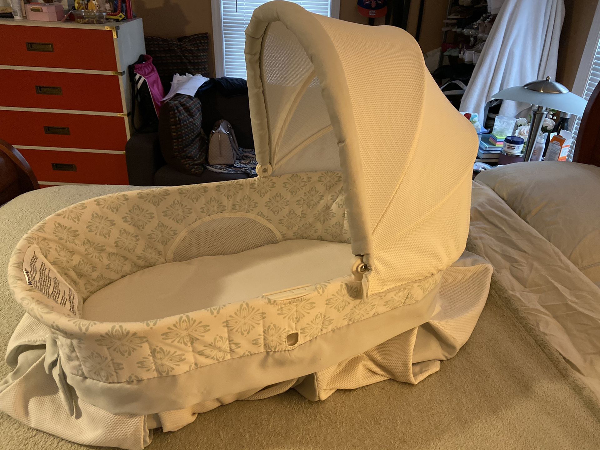 Bassinet crib
