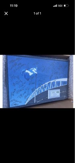 SEAHAWKS SB CHAMP AUTOGRAPHED FRAMED 20X30 CANVAS 42 SIGS 21/112