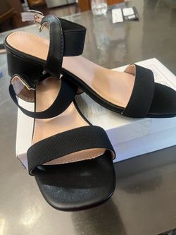 ZAPATILLAS SIZE 6