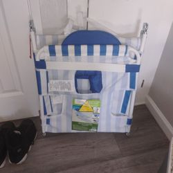 Fold Up Beach Chair With Shoulder Straps