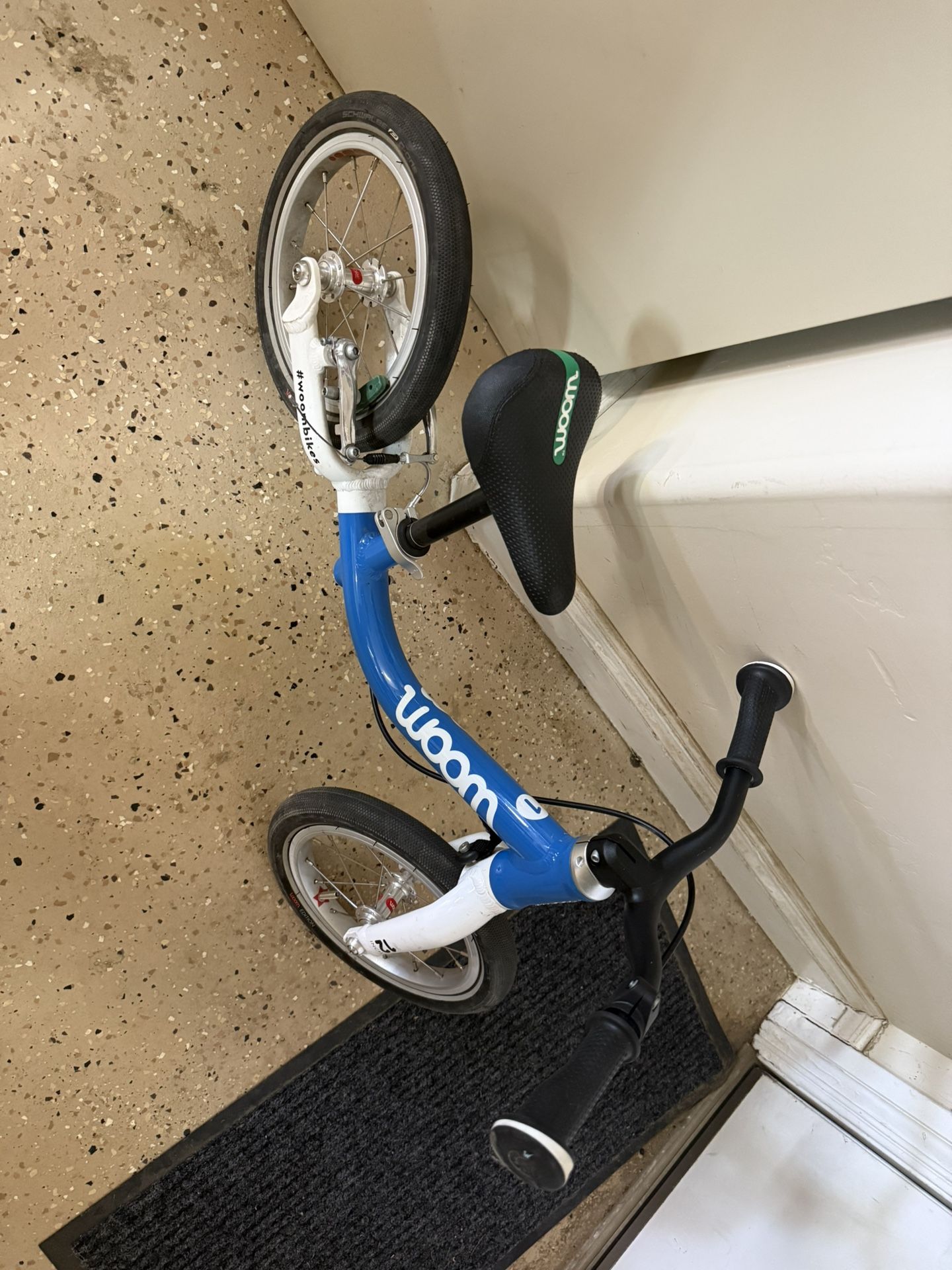 Woom 1 Kids Bike New (barely Used)
