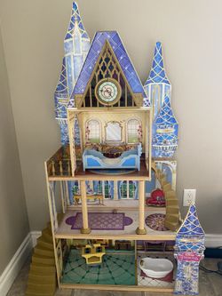 Disney princess castle