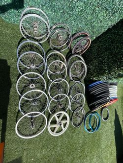 Old school bmx wheels and tires. ACS Araya gt performer