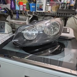 2010- 2014 Volkswagen Headlight
