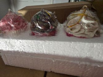 Cupcake ornaments