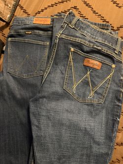 Womans wrangler jeans