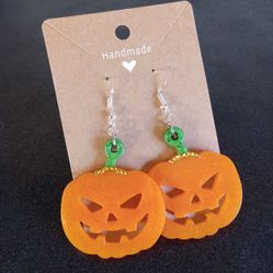 Orange Halloween pumpkins jack o' lanterns dangle earrings with silver hooks new
