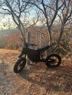 Phatmoto mountaineer (Emoto)