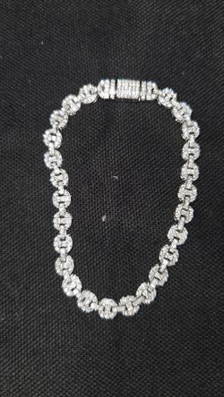 8" Gucci Puff Moissanite Bracelet 