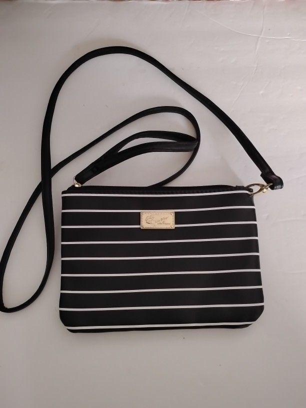 Luv Betsey Black And White Cosmetics Accessories Bag By Betsey Johnson (8 by 6 Inches)
