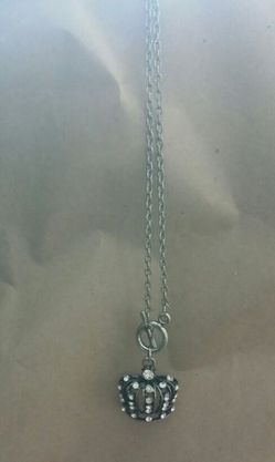 Rhinestone Crown Necklace