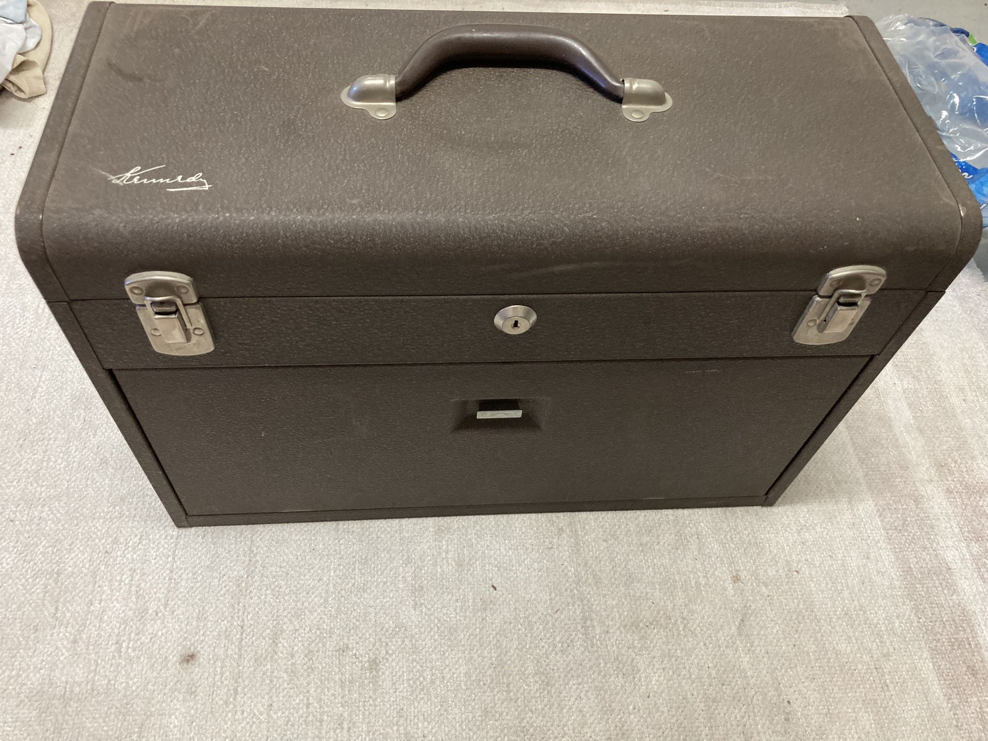 Kennedy 620 Tool Box Excellent Condition