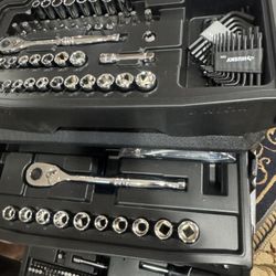 Husky 280 tool set new box