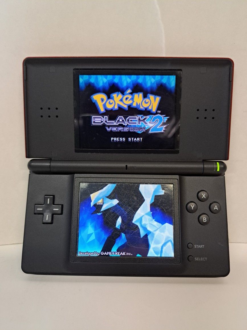 Nintendo Ds Lite 150$