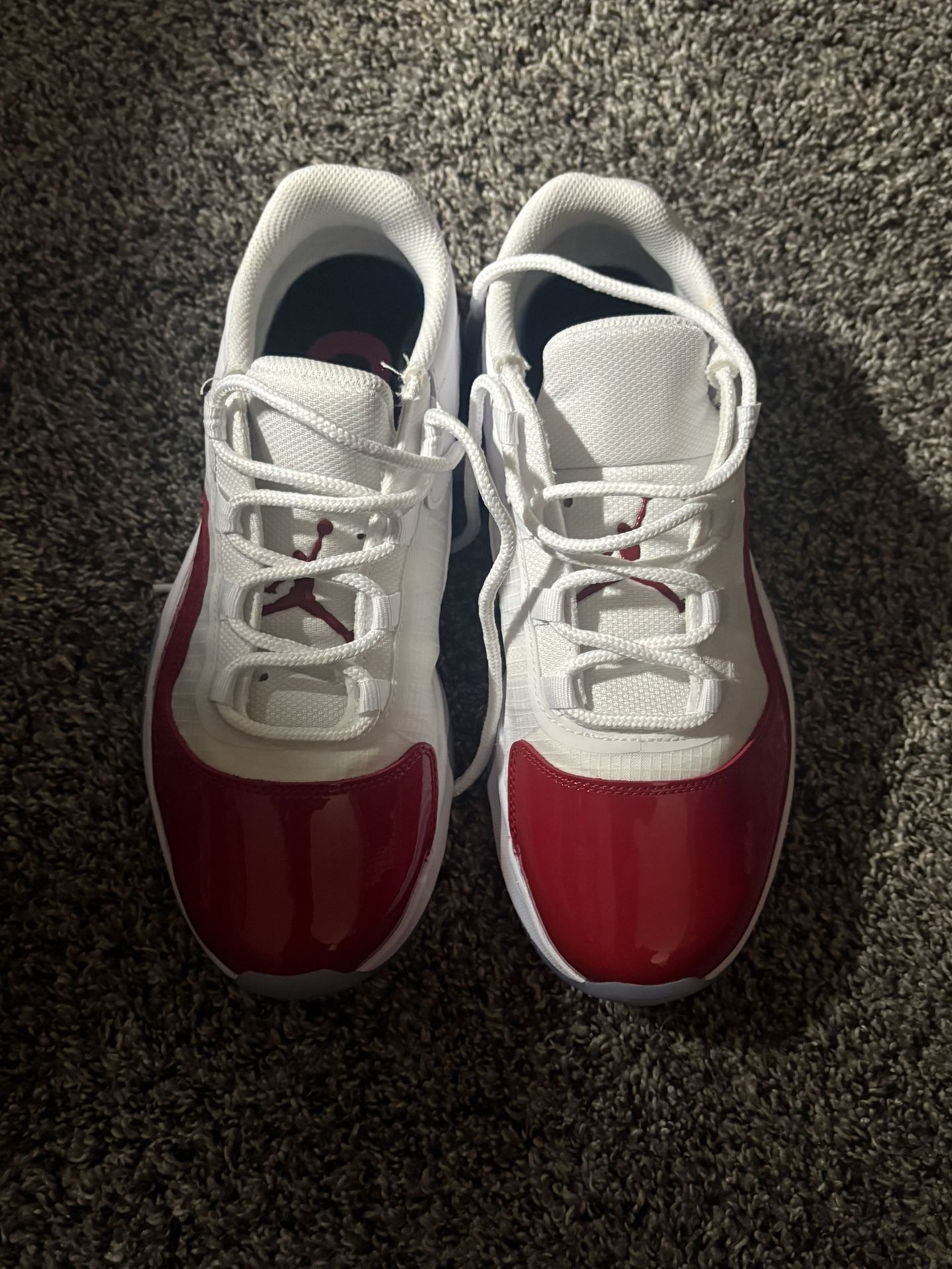 Air Jordan 11 CMFT LOW - Size 8 Men