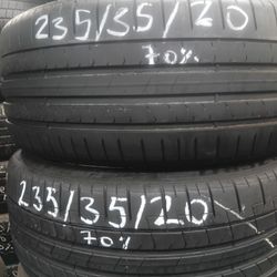 Pair Of 235/35/R20 With 70% Of Tread Or Life.Pirelli P Zero  Hablamos Espanol 