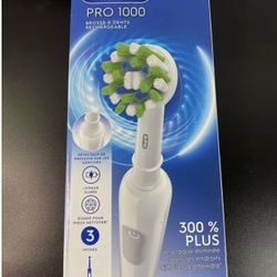 Brand New Never Opened Oral B Pro 1000