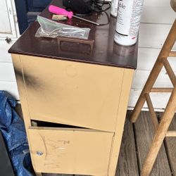 Filing Cabinet Free