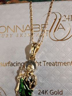 Gold chain Saint Jude