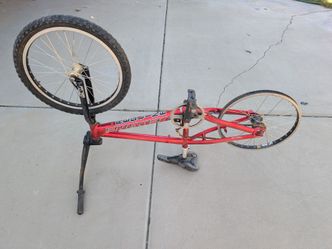 Redline BMX Bike – Aluminum Frame