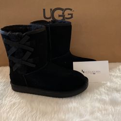 Women Size 5 Koola By Uggs
